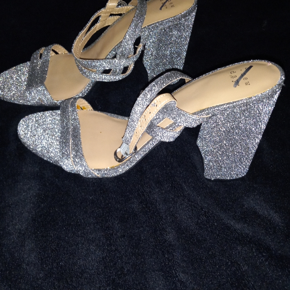 A New Day Silver Square Heels Woman Size 10